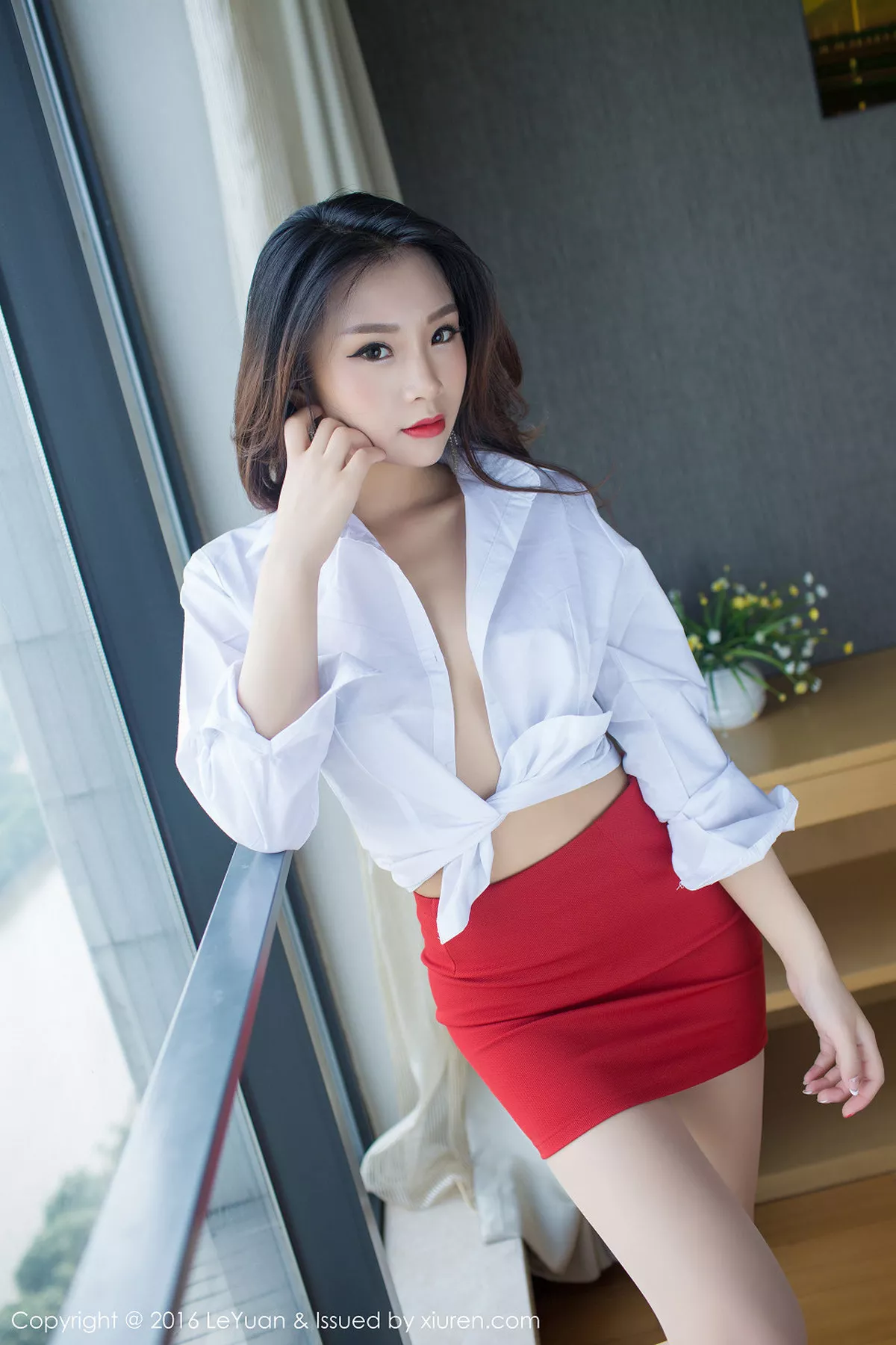 秀人集.com_[LeYuan星乐园]Vol.016_嫩模Tina黑丝兔女郎高叉连体内衣秀完美身材性感写真49P