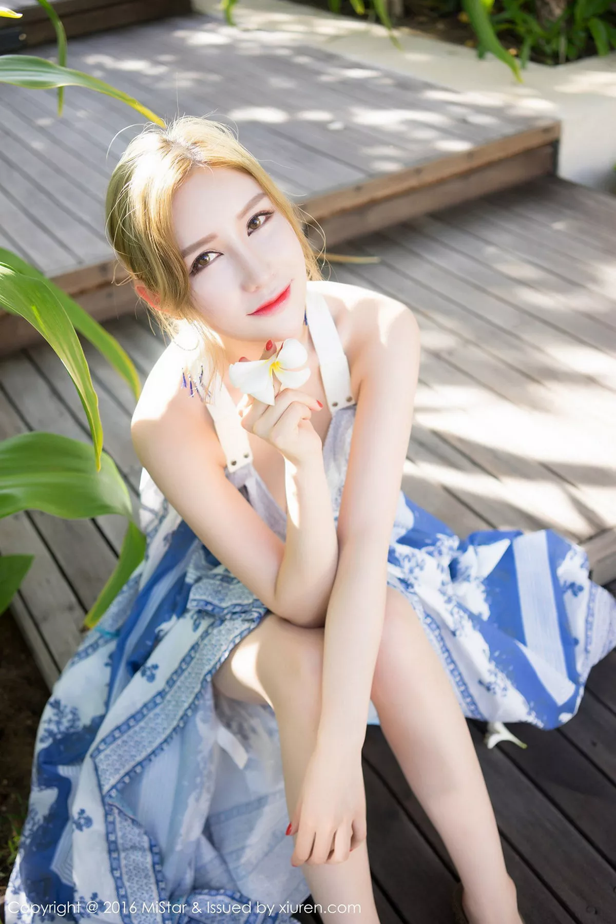 秀人集.com_[MiStar魅妍社]Vol.117_嫩模于姬Una苏梅岛旅拍酒红色比基尼完美身材迷人写真50P