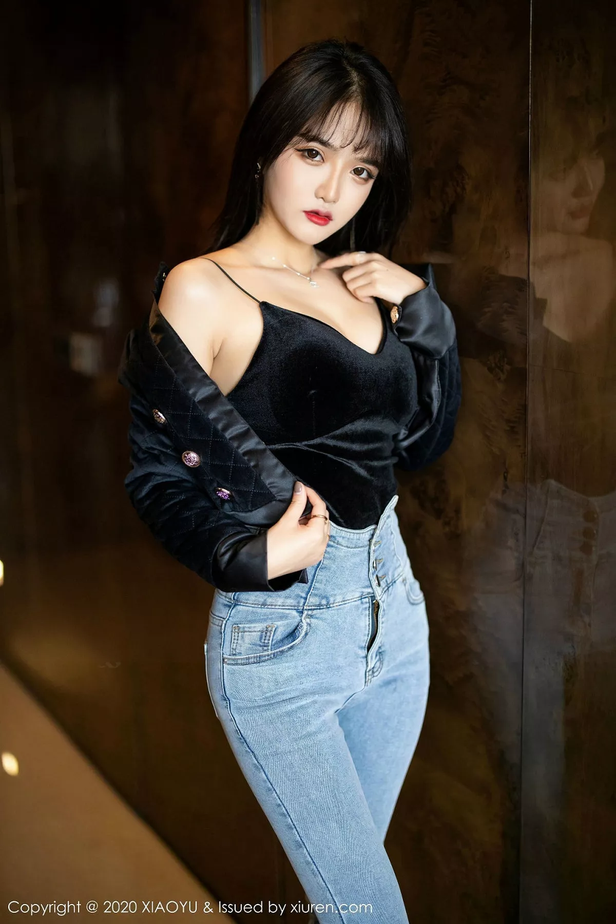 秀人集.com_[XiaoYu画语界]Vol.235_嫩模Miko酱吖私房床上性感黑色内衣秀火辣身材诱惑写真103P