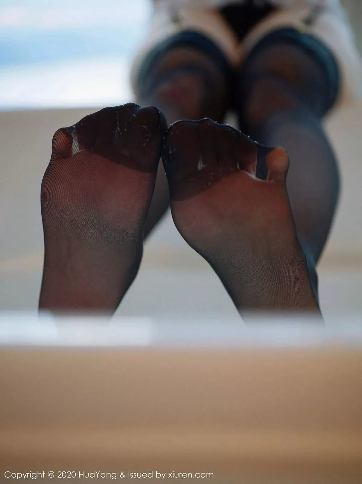 秀人集.com_[HuaYang花漾]Vol.343_女神王雨纯厦门旅拍浴室三点式内衣配吊带蕾丝撩人诱惑写真50P