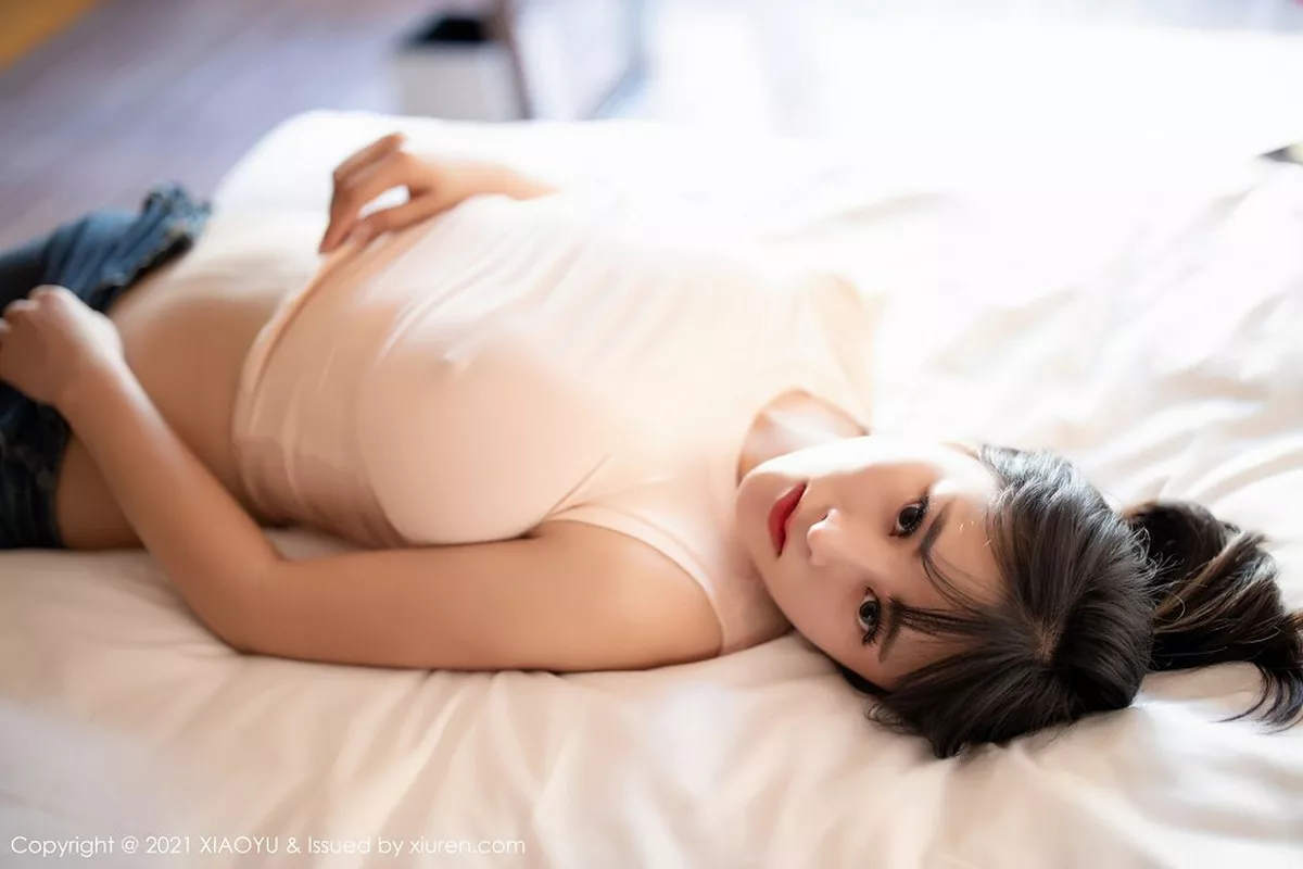 秀人集.com_[XiaoYu画语界]Vol.468_嫩模奈沐子私房薄透上衣真空无内激凸朦胧肉丝秀翘臀诱惑写真70P