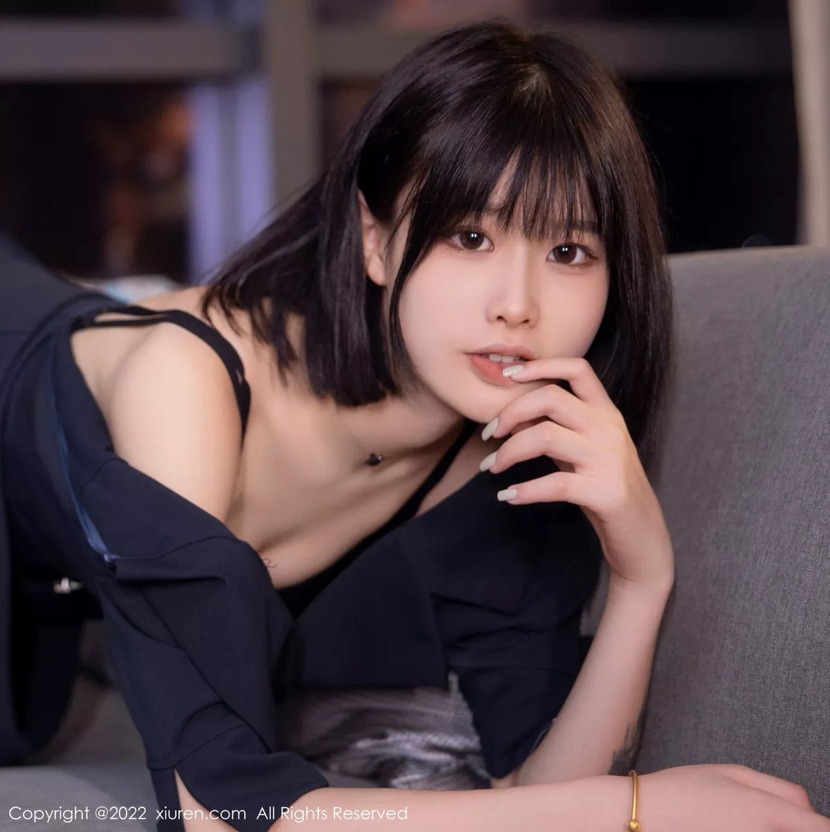 秀人集.com_[XiuRen秀人网]No.5329_模特77qiqi私房半脱露性感蓝色蕾丝内衣配超薄肉丝完美诱惑写真98P