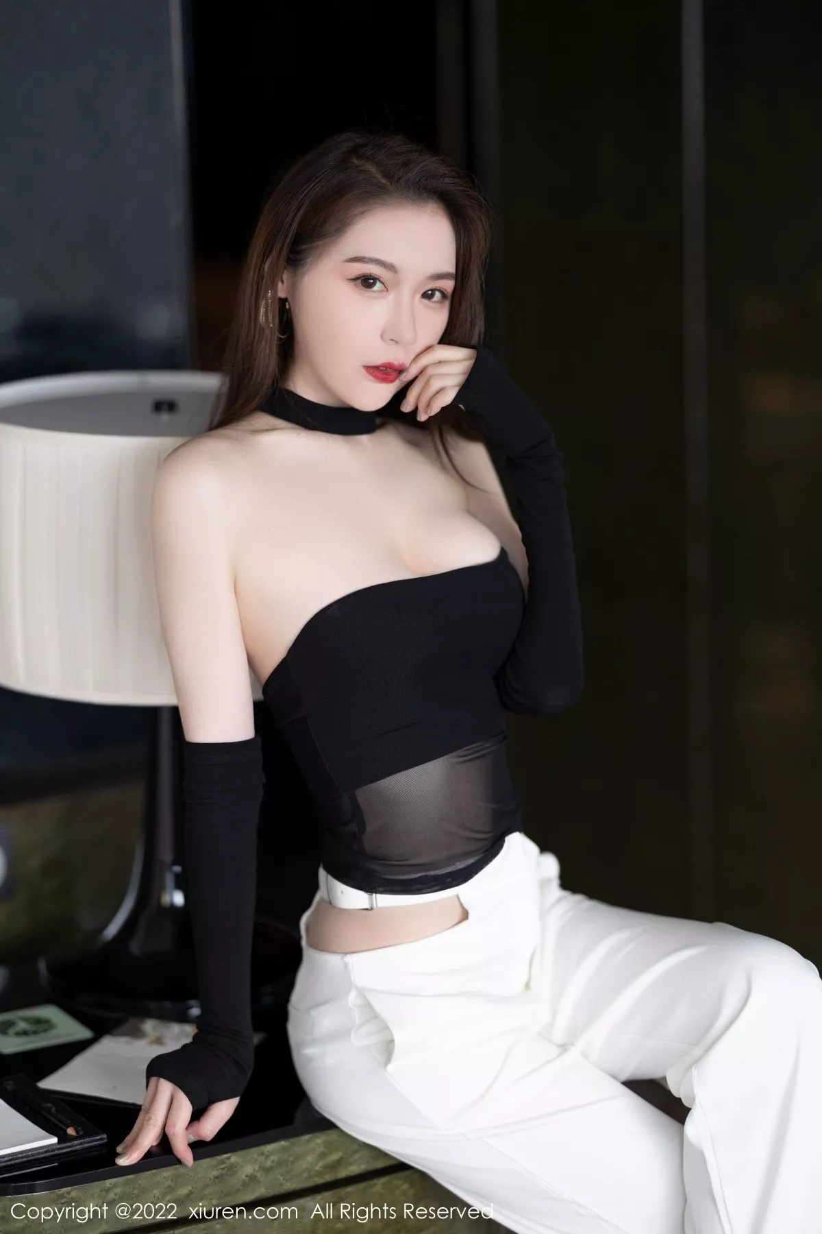 秀人集.com_[XiuRen秀人网]No.5487_模特梦心玥黑色轻透露肩网纱配白长裤半脱秀曼妙身姿诱惑写真80P