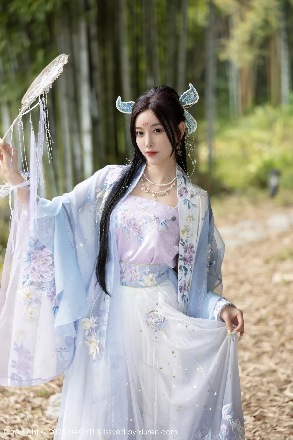 秀人集.com_[XiaoYu画语界]Vol.970_女神杨晨晨Yome脱淡蓝紫色古装服露白色蕾丝内衣完美诱惑写真91P