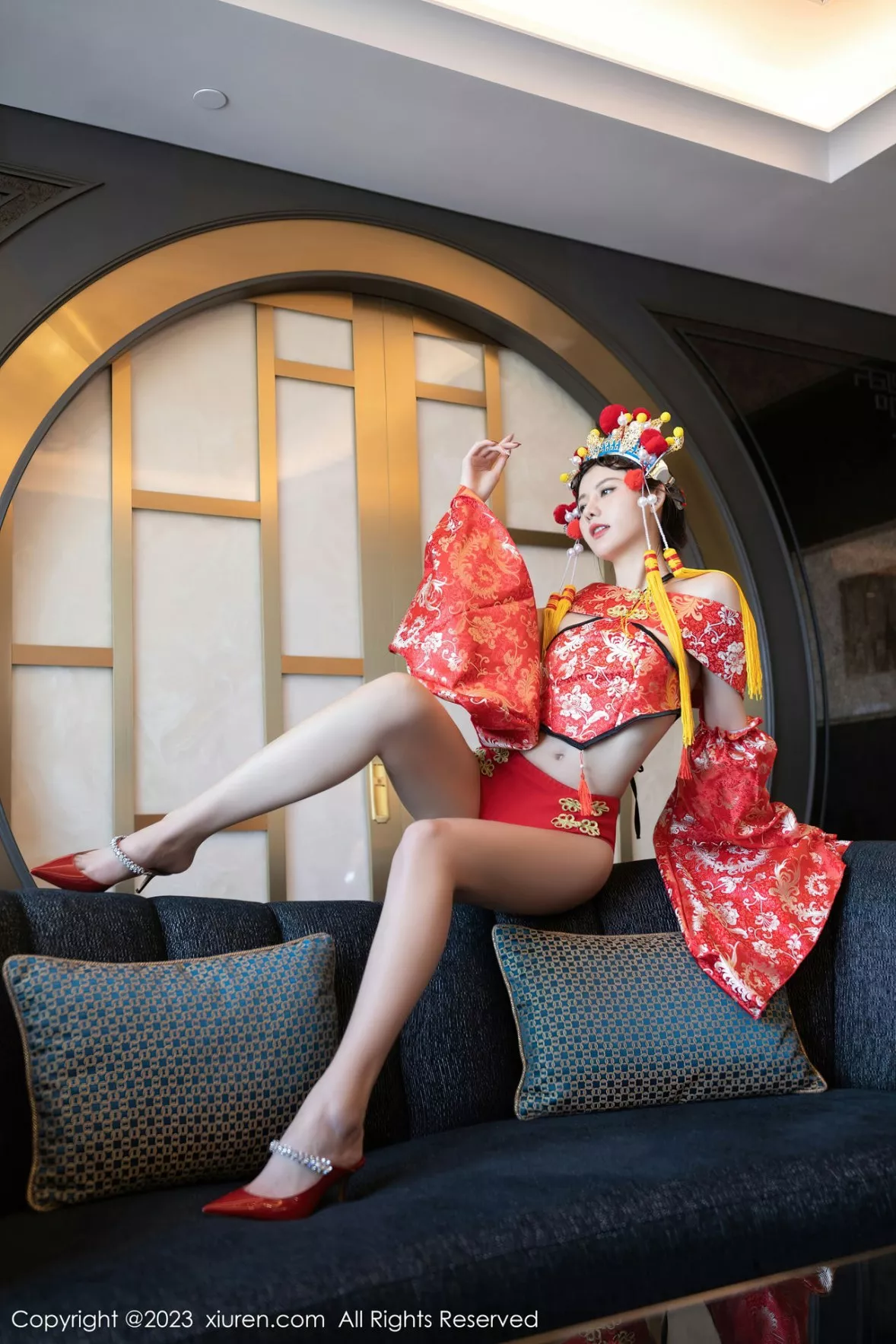 秀人集.com_[XiuRen秀人网]No.6308_模特就是阿朱啊喜庆花嫁主题私房半脱露曼妙绝美身姿诱惑写真81P