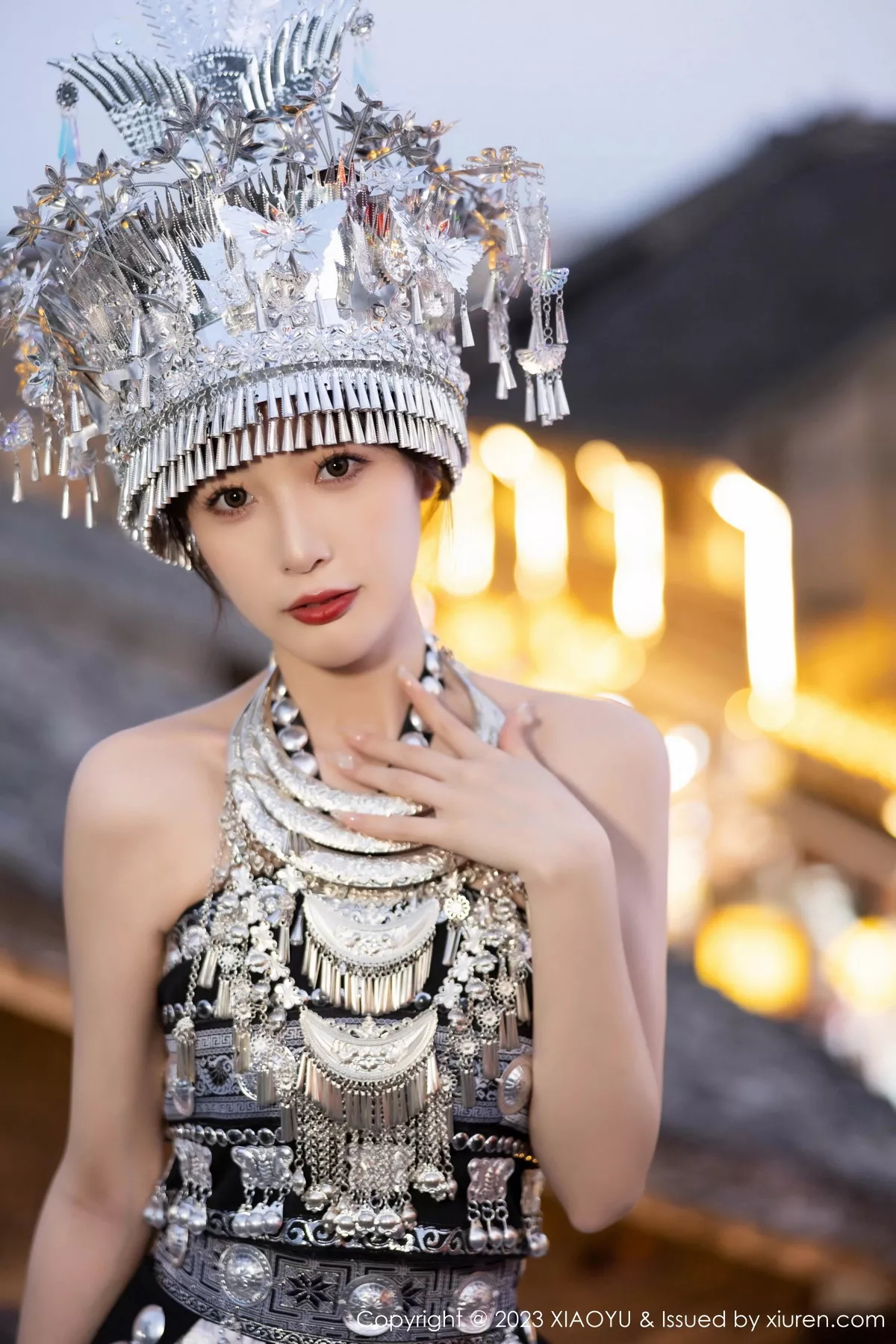 秀人集.com_[XiaoYu画语界]Vol.1071_模特林星阑性感浅色薄纱服饰+蓝杏色旗袍服秀曼妙身姿诱惑写真93P