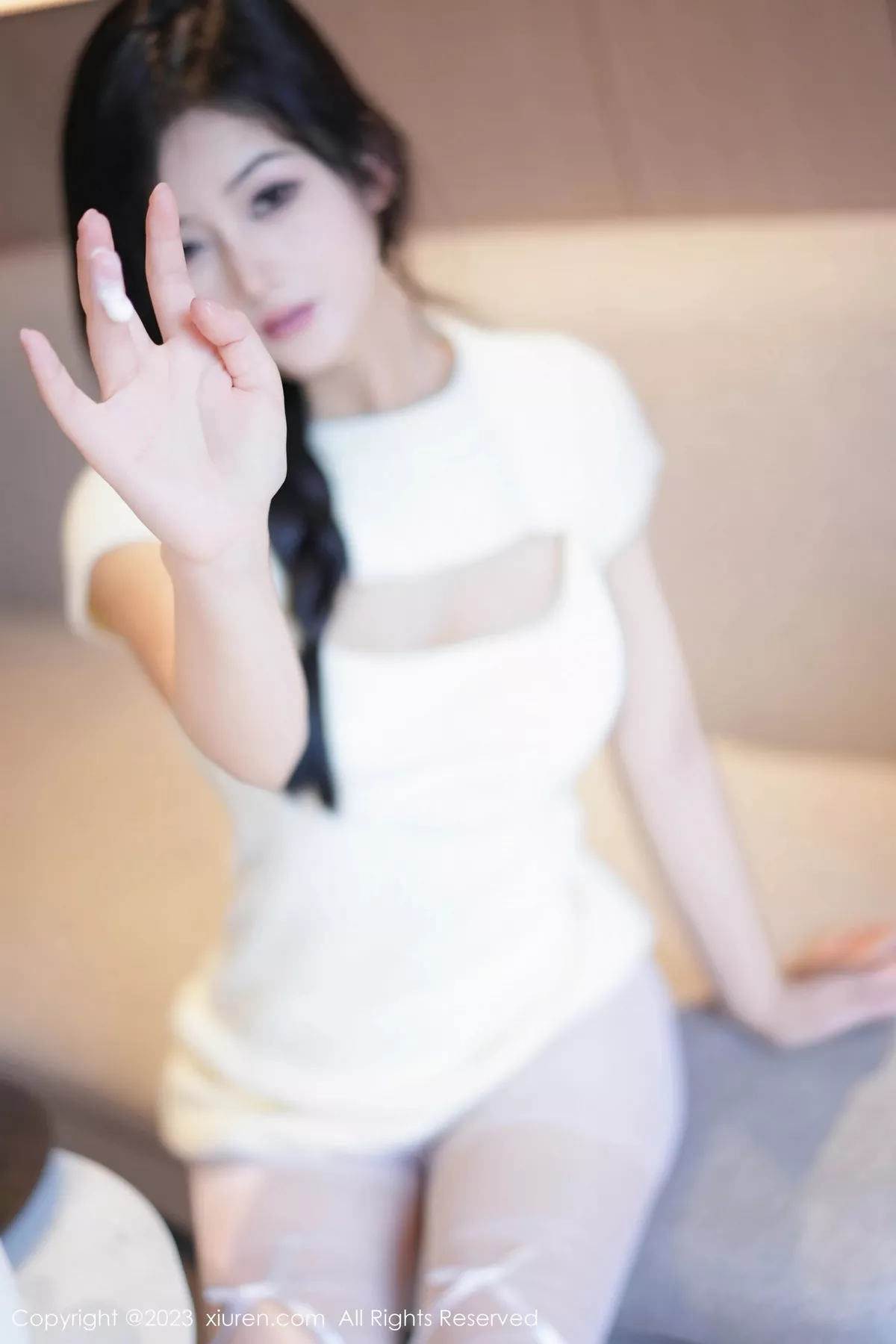 秀人集.com_[XiuRen秀人网]No.7541_模特谭小灵性感粉色轻透内衣配超薄白丝袜秀惹火身段诱惑写真93P