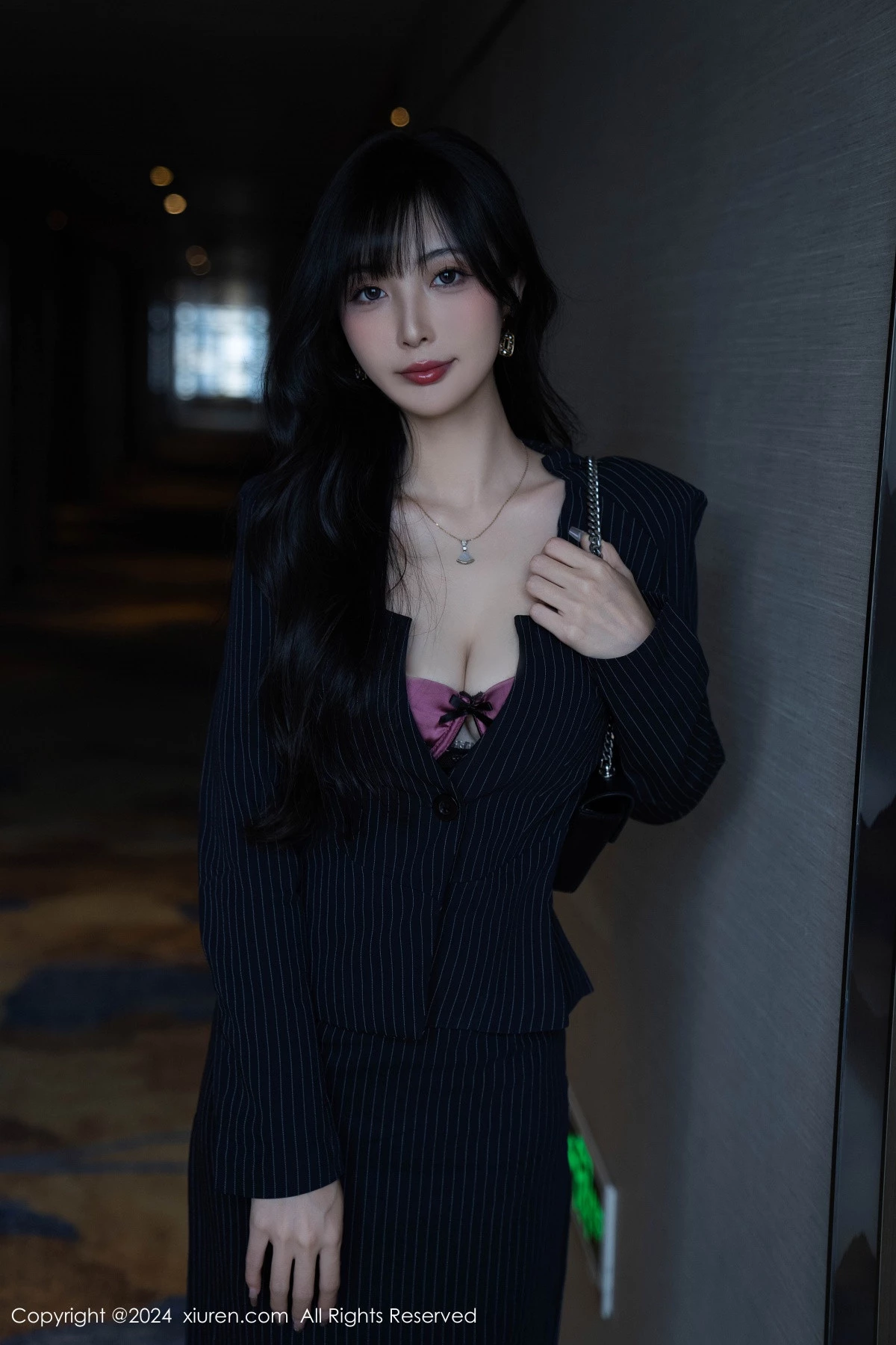 秀人集.com_[XiuRen秀人网]No.9186_模特林星阑私房性感紫色情趣内衣配黑丝袜秀曼妙身姿诱惑写真90P