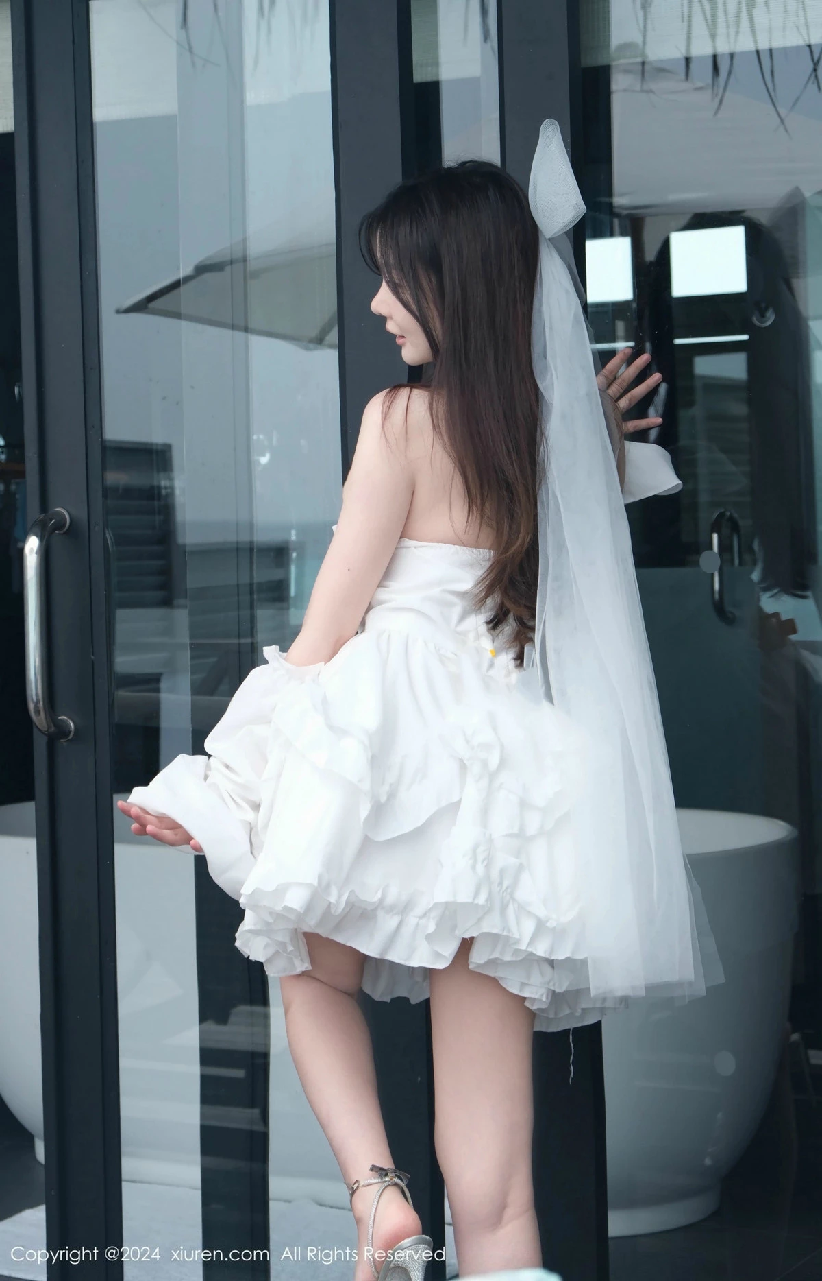 秀人集.com_[XiuRen秀人网]No.9535_模特糯美子MINIbabe性感白色婚纱配情趣内衣秀惹火身材诱惑写真59P