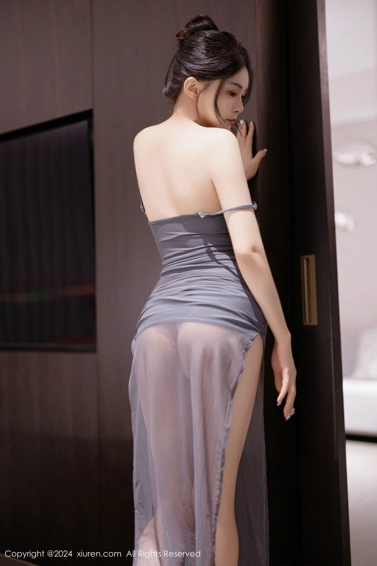 秀人集.com_[XiuRen秀人网]No.9688_模特凯竹Quinn性感绿色比基尼+红色连衣裙秀丰腴身材诱惑写真81P