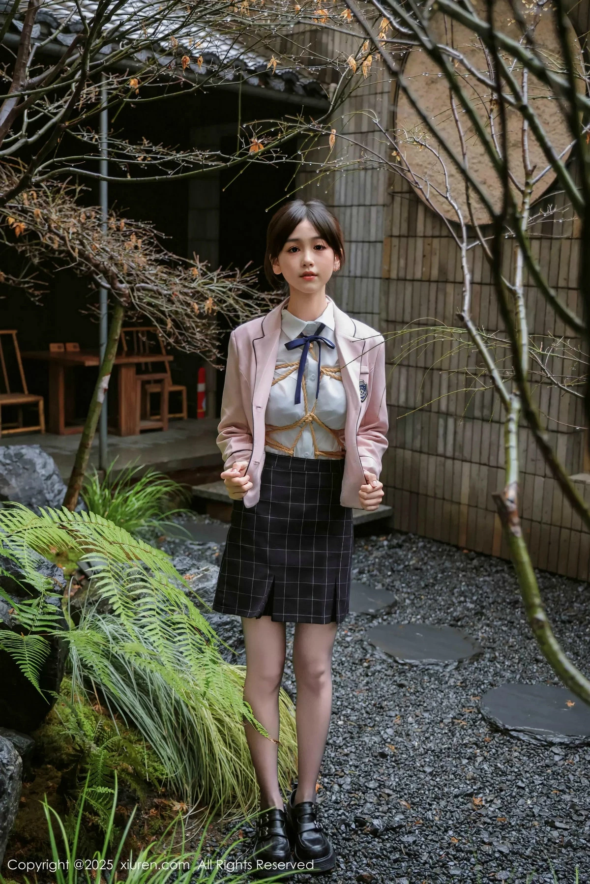 秀人集.com_[XiuRen秀人网]No.9949_模特奶芙乔乔捆绑主题性感JK制服配超薄黑丝秀凹凸身材诱惑写真72P