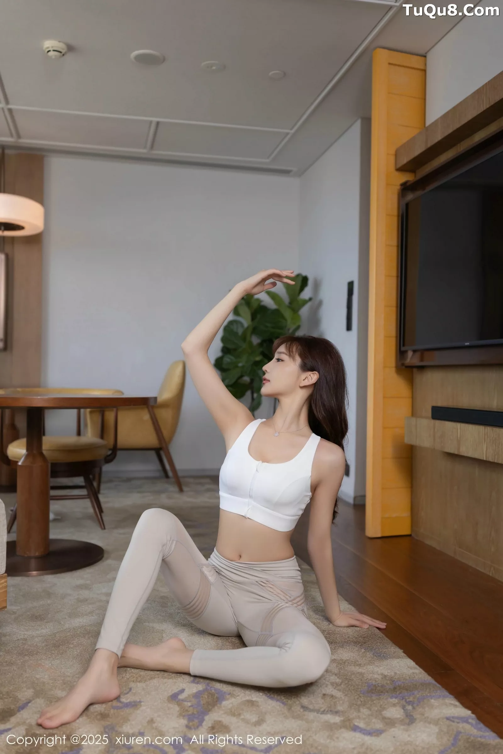 秀人集.com_[XiuRen秀人网]No.10343_模特陆萱萱性感白色内衣配浅色运动裤秀柔美身姿撩人诱惑写真80P