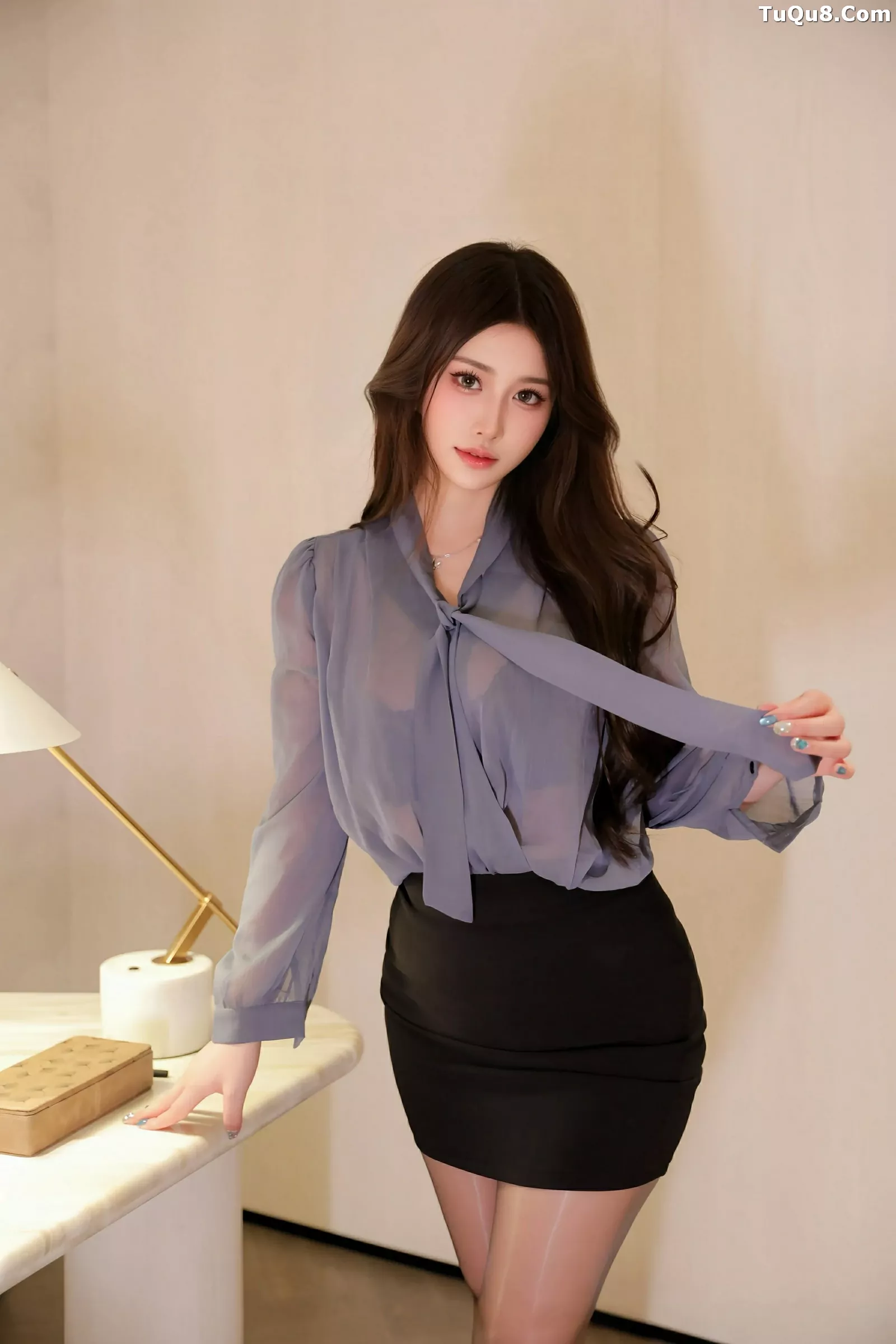 秀人集.com_[XiuRen秀人网]No.10484_模特蛋蛋宝性感OL服饰露黑色蕾丝内衣配超薄黑丝秀美腿诱惑写真83P