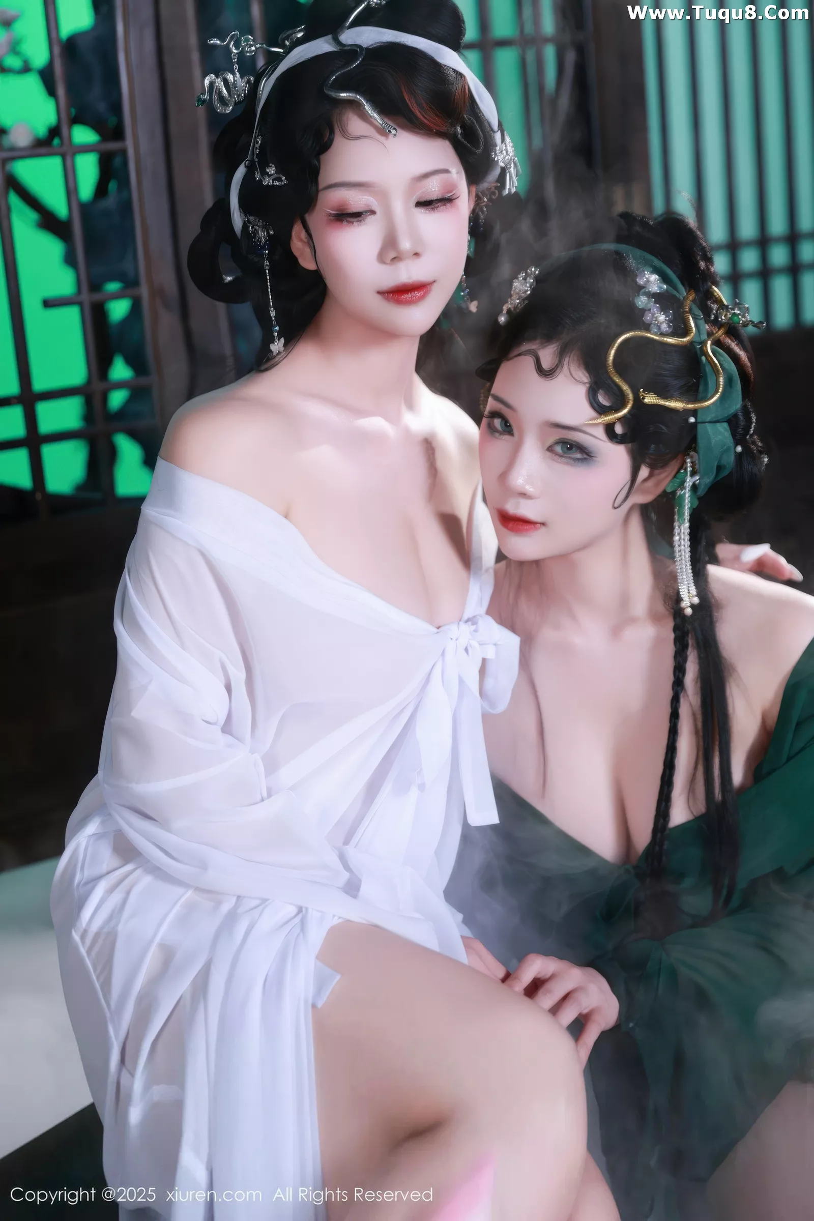 秀人集.com_[XiuRen秀人网]No.10561_模特南乔古风场景青蛇装扮性感低胸服饰秀完美身材诱惑写真88P