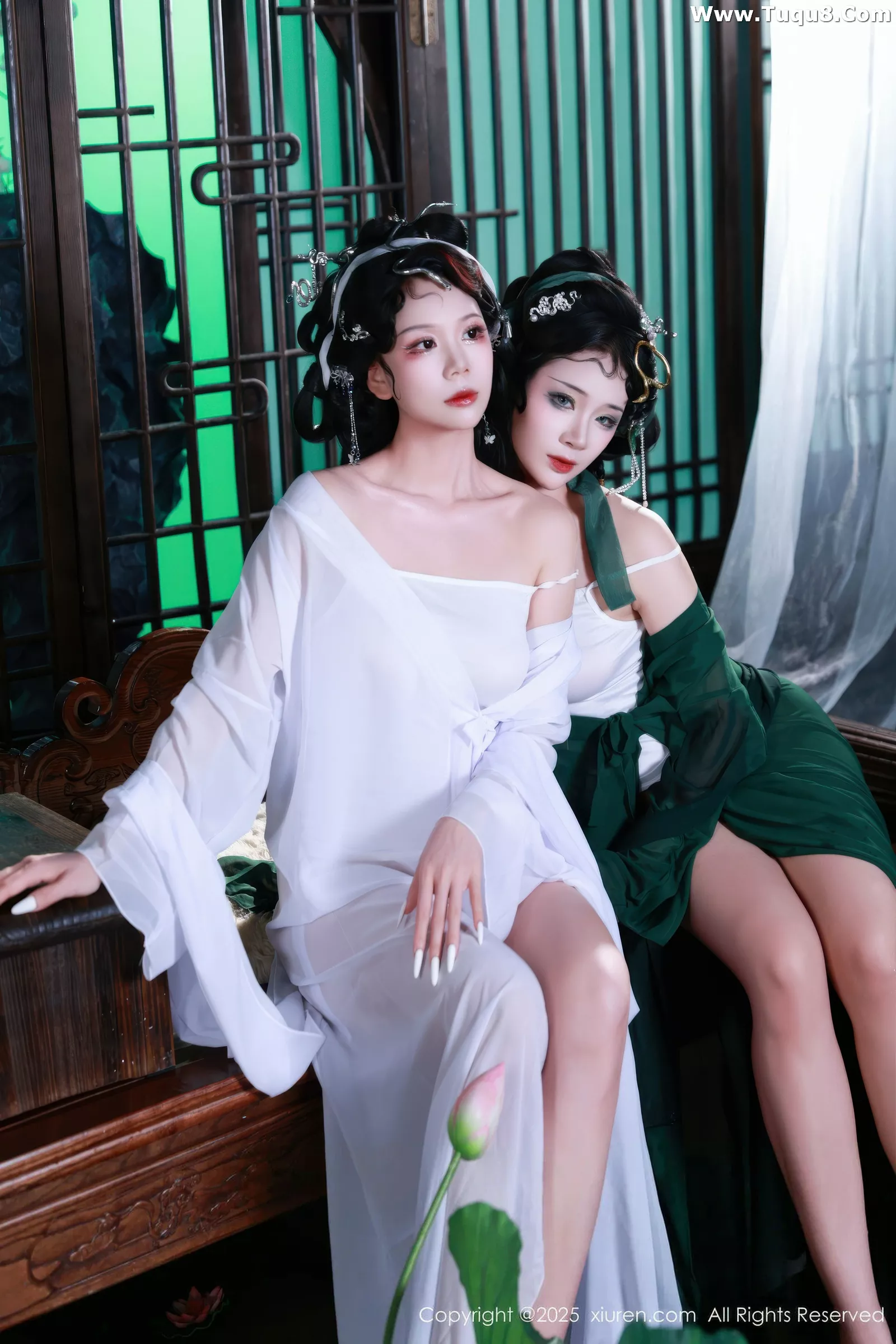 秀人集.com_[XiuRen秀人网]No.10561_模特南乔古风场景青蛇装扮性感低胸服饰秀完美身材诱惑写真88P