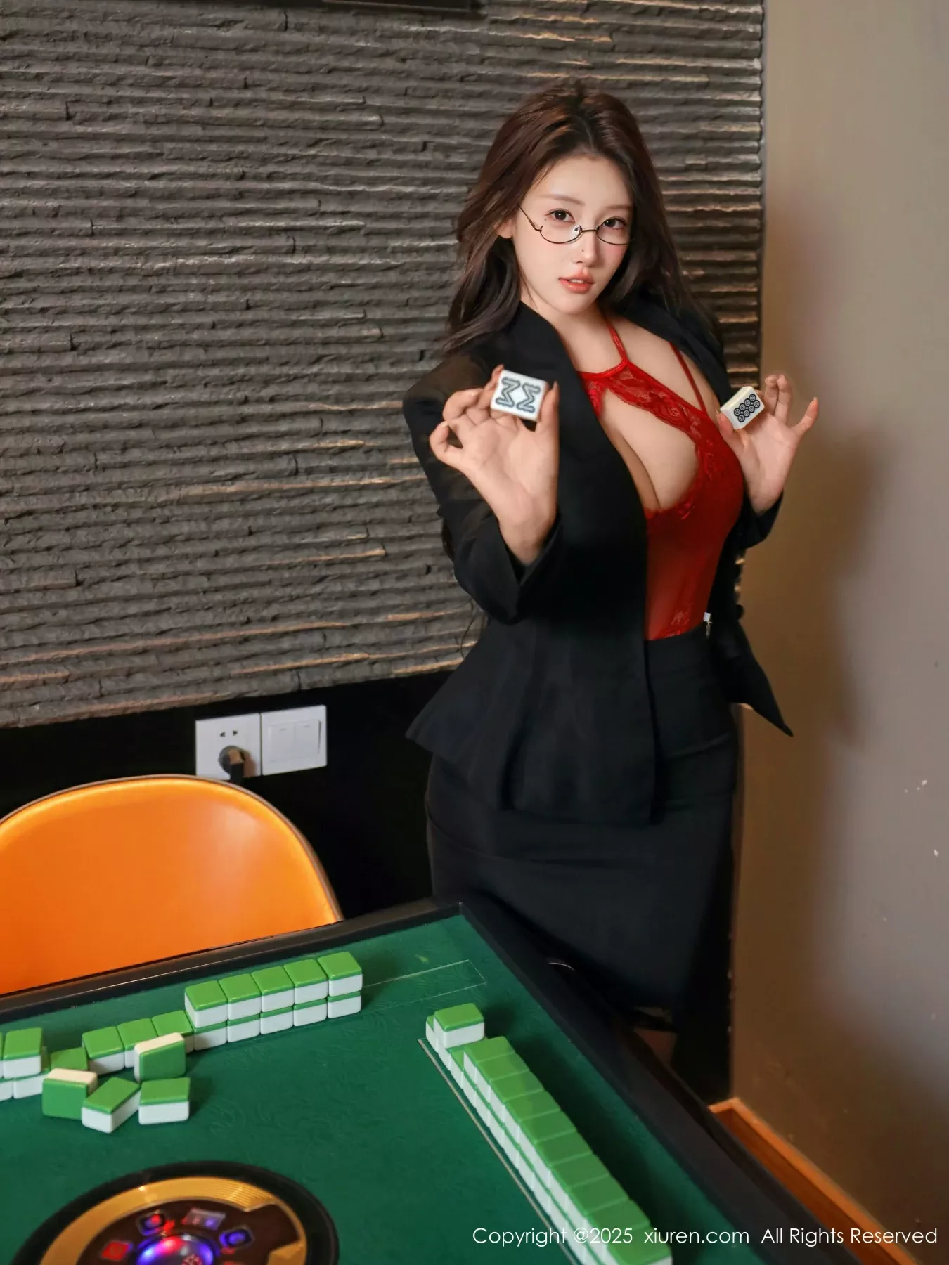 秀人集.com_[XiuRen秀人网]No.10614_模特金允希Yuki性感红色情趣内衣配黑丝吊袜秀完美身材诱惑写真82P