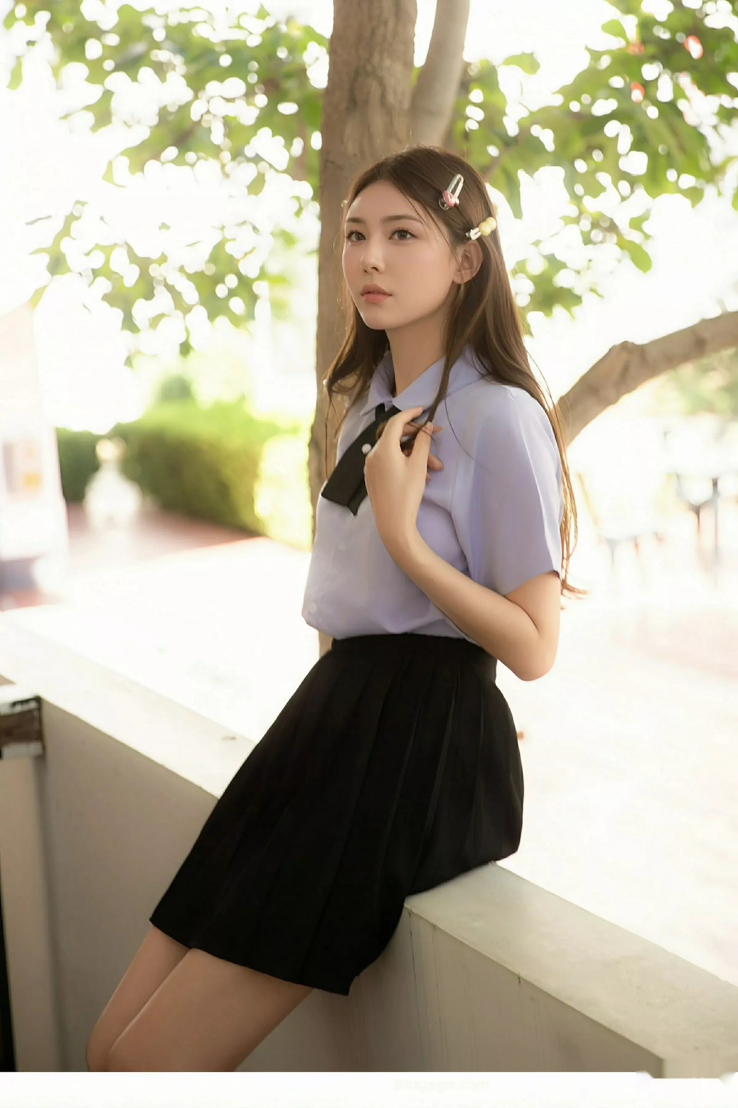 秀人集.com_[XiuRen秀人网]No.10622_模特悦兮性感蓝色衬衣配黑色短裙露白色内衣秀完美身材诱惑写真80P