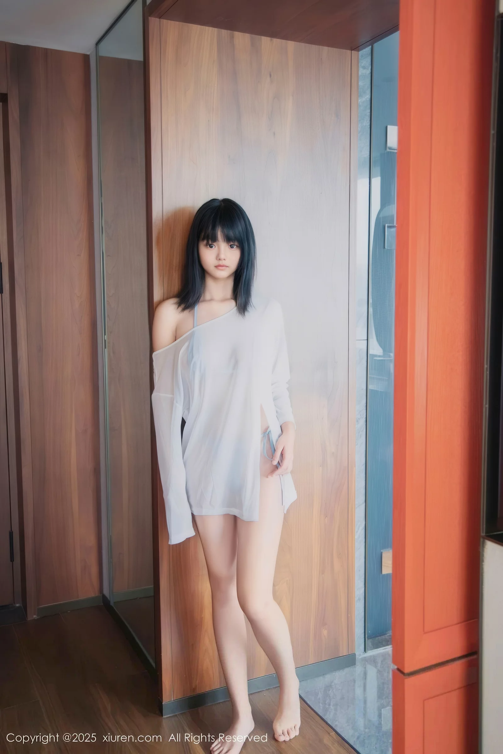 秀人集.com_[XiuRen秀人网]No.10651_新人模特小泠性感薄纱服饰露蓝色比基尼秀完美身材诱惑写真80P