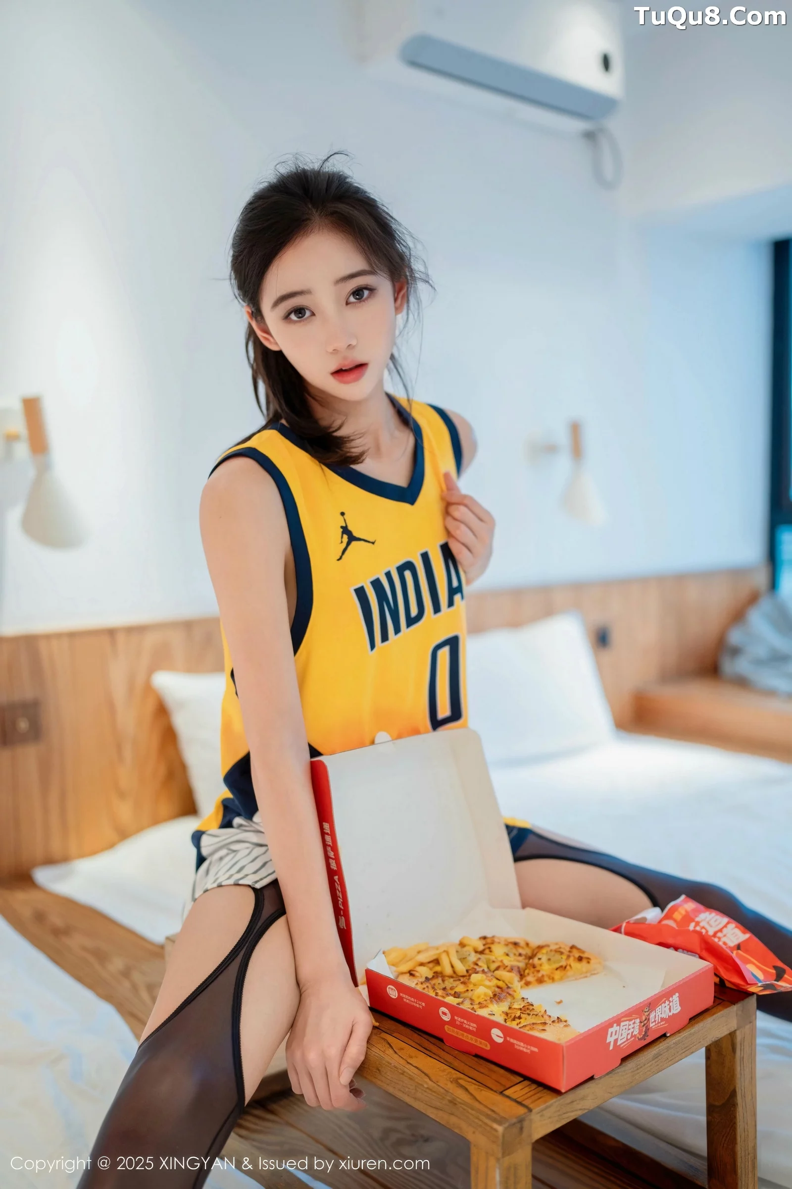 秀人集.com_[XINGYAN星颜社]VOL.386_模特时安安性感篮球服露白短T配黑丝吊袜秀柔美身段诱惑写真62P