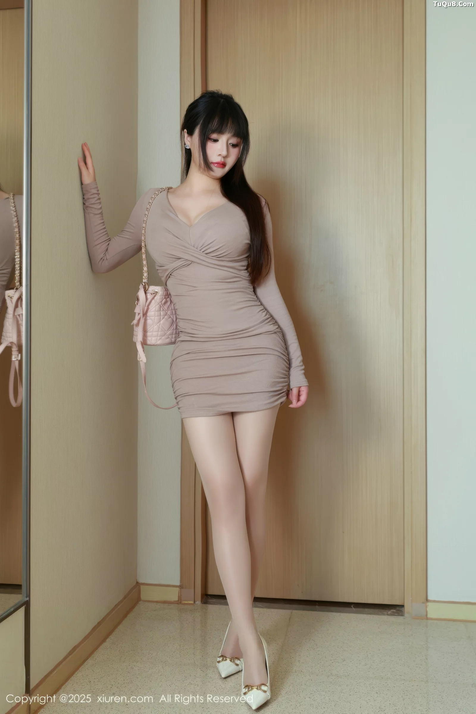 秀人集.com_[XiuRen秀人网]No.10718_模特南汐RuRu性感浅色连衣短裙露白色内衣秀完美身材诱惑写真86P