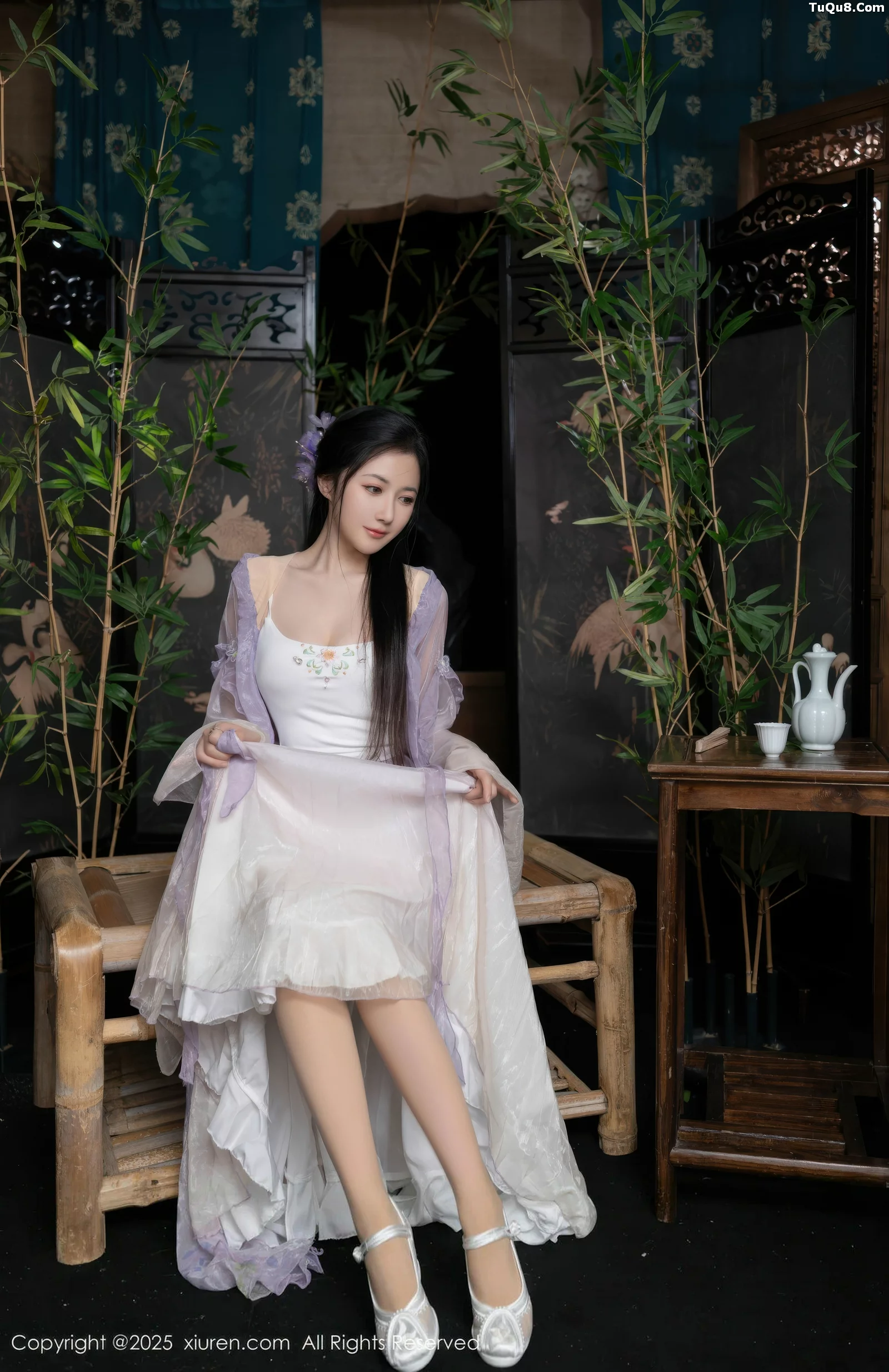 秀人集.com_[XiuRen秀人网]No.10737_模特鱼子酱Fish性感紫色连衣裙配白色丝袜秀曼妙身姿诱惑写真74P