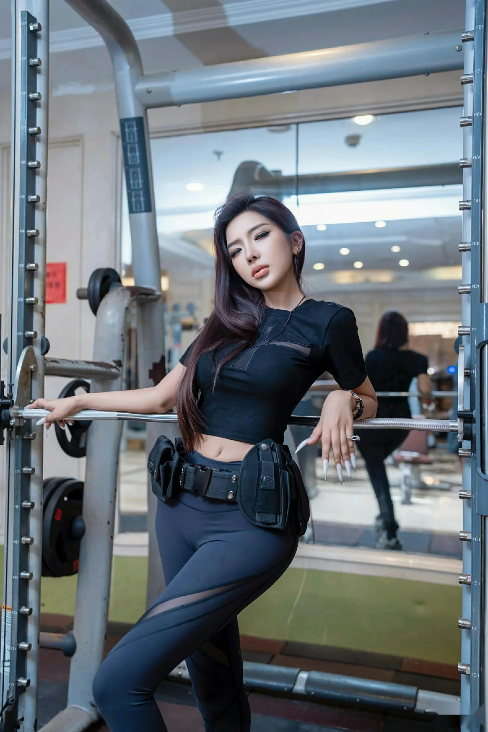 秀人集.com_[XINGYAN星颜社]VOL.408_模特合集女神李丽莎健身房性感服饰秀丰满身材惹火诱惑写真65P