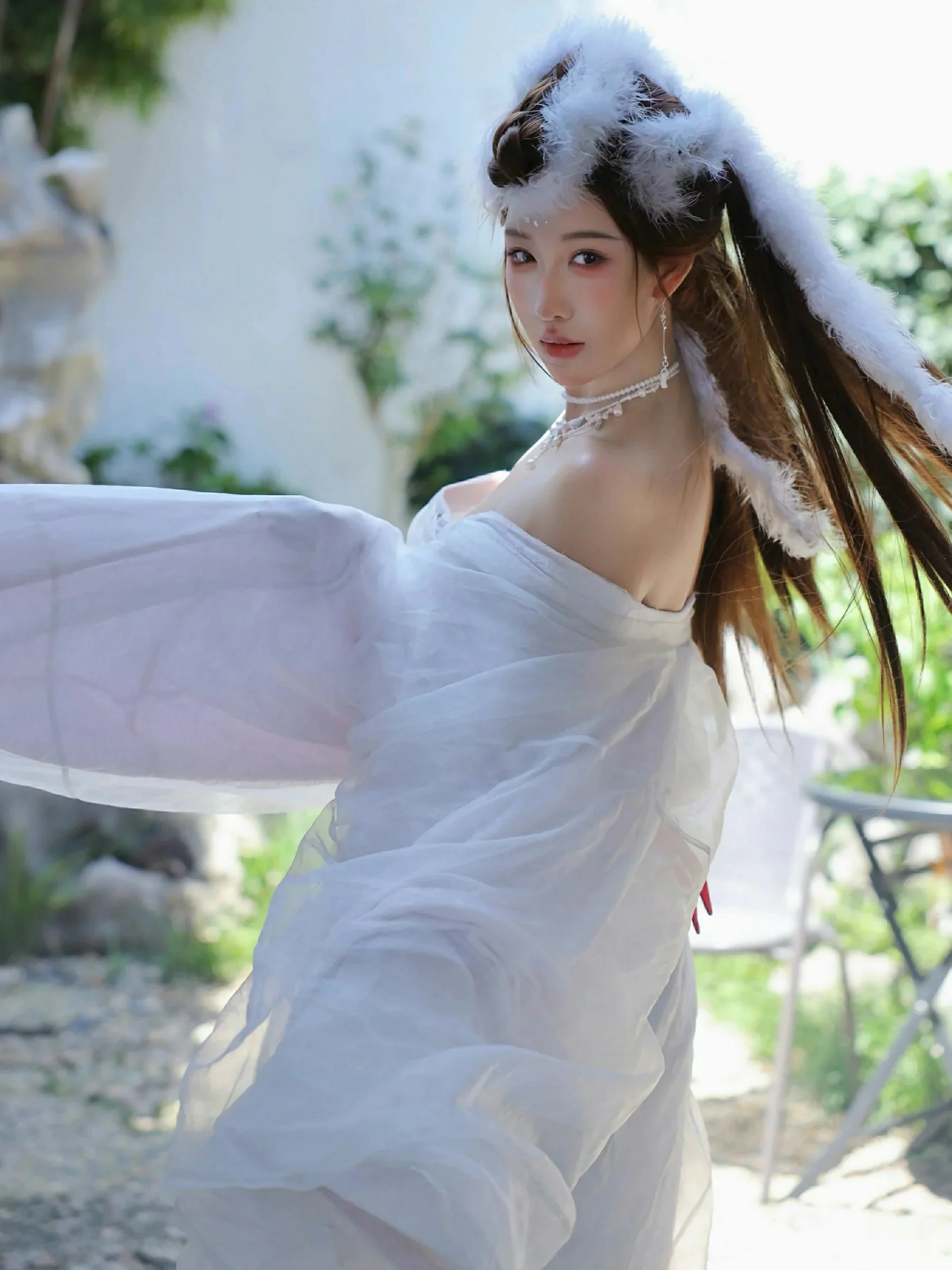 秀人集.com_[XiuRen秀人网]No.10843_模特金允希Yuki性感白色锦毛鼠装扮低胸秀丰腴身材完美诱惑写真78P