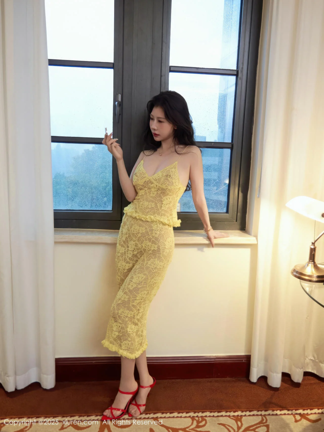 秀人集.com_[XiuRen秀人网]No.10879_模特尹甜甜sunny性感淡黄蕾丝裙配超薄肉色秀完美身材诱惑写真82P