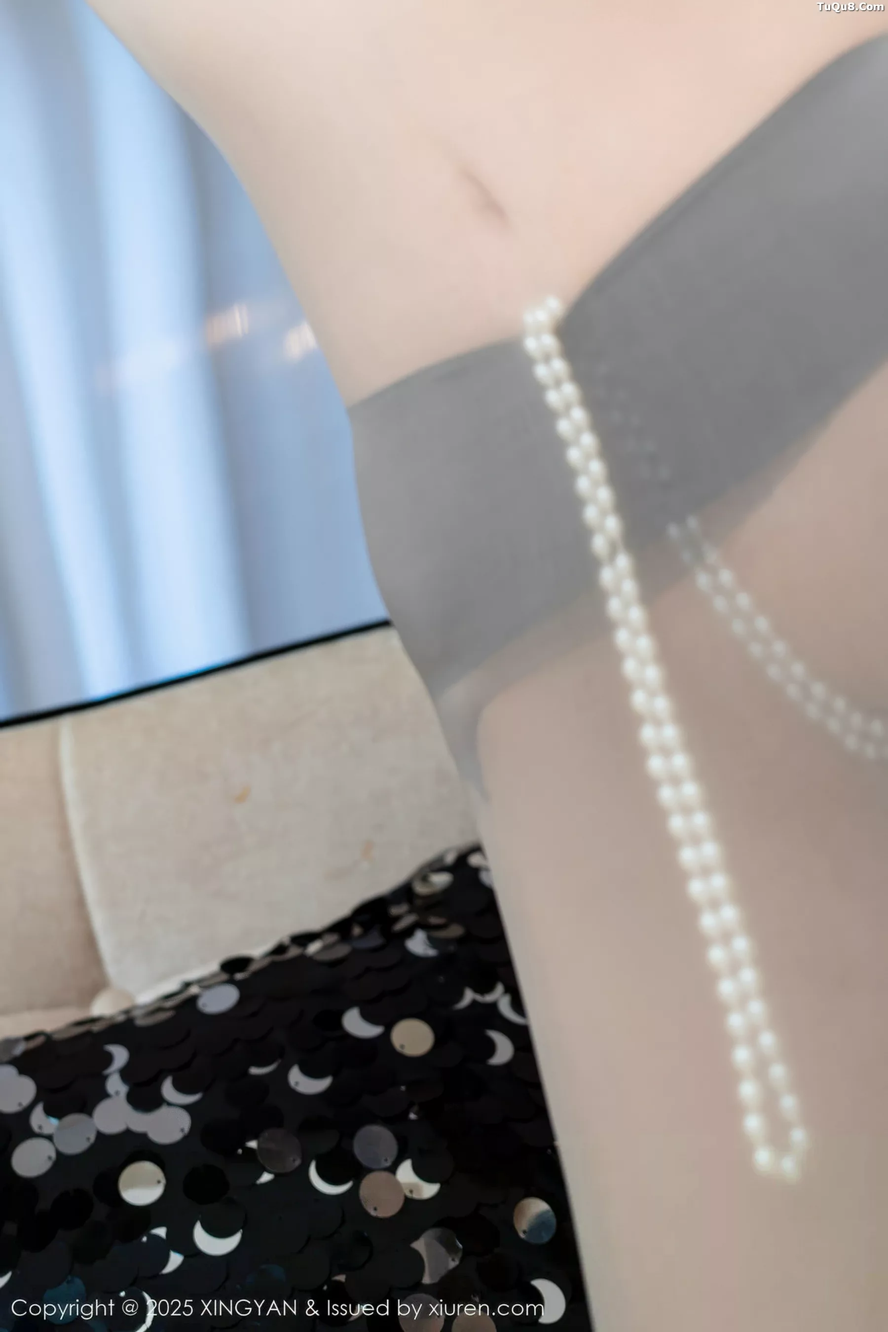 秀人集.com_[XINGYAN星颜社]VOL.423_模特李丽莎性感玫红色瑜伽服饰露超薄黑丝秀曼妙身姿诱惑写真68P