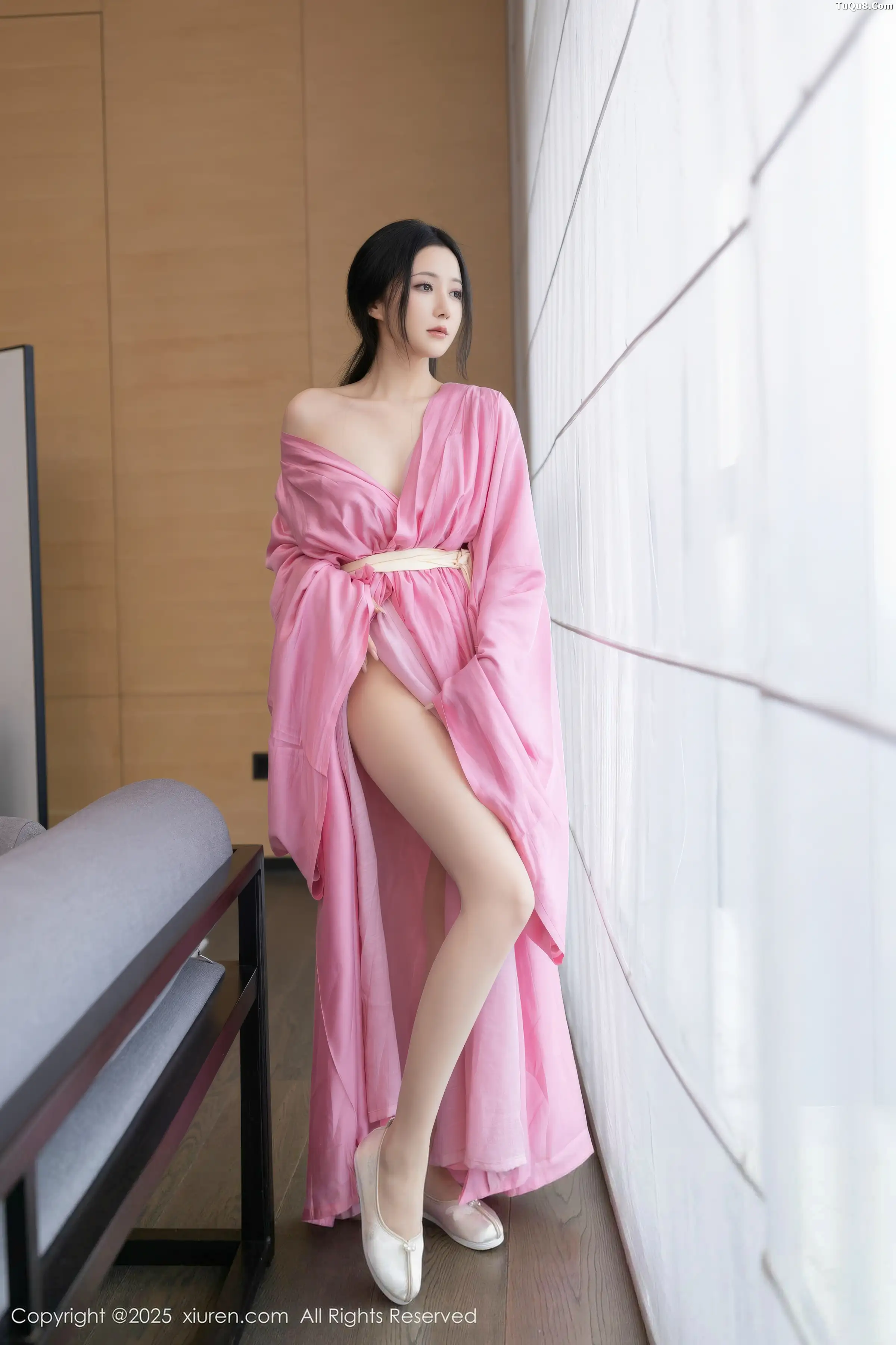 秀人集.com_[XiuRen秀人网]No.11049_模特鱼子酱Fish性感粉色月影纱配超薄肉丝秀曼妙身姿诱惑写真82P