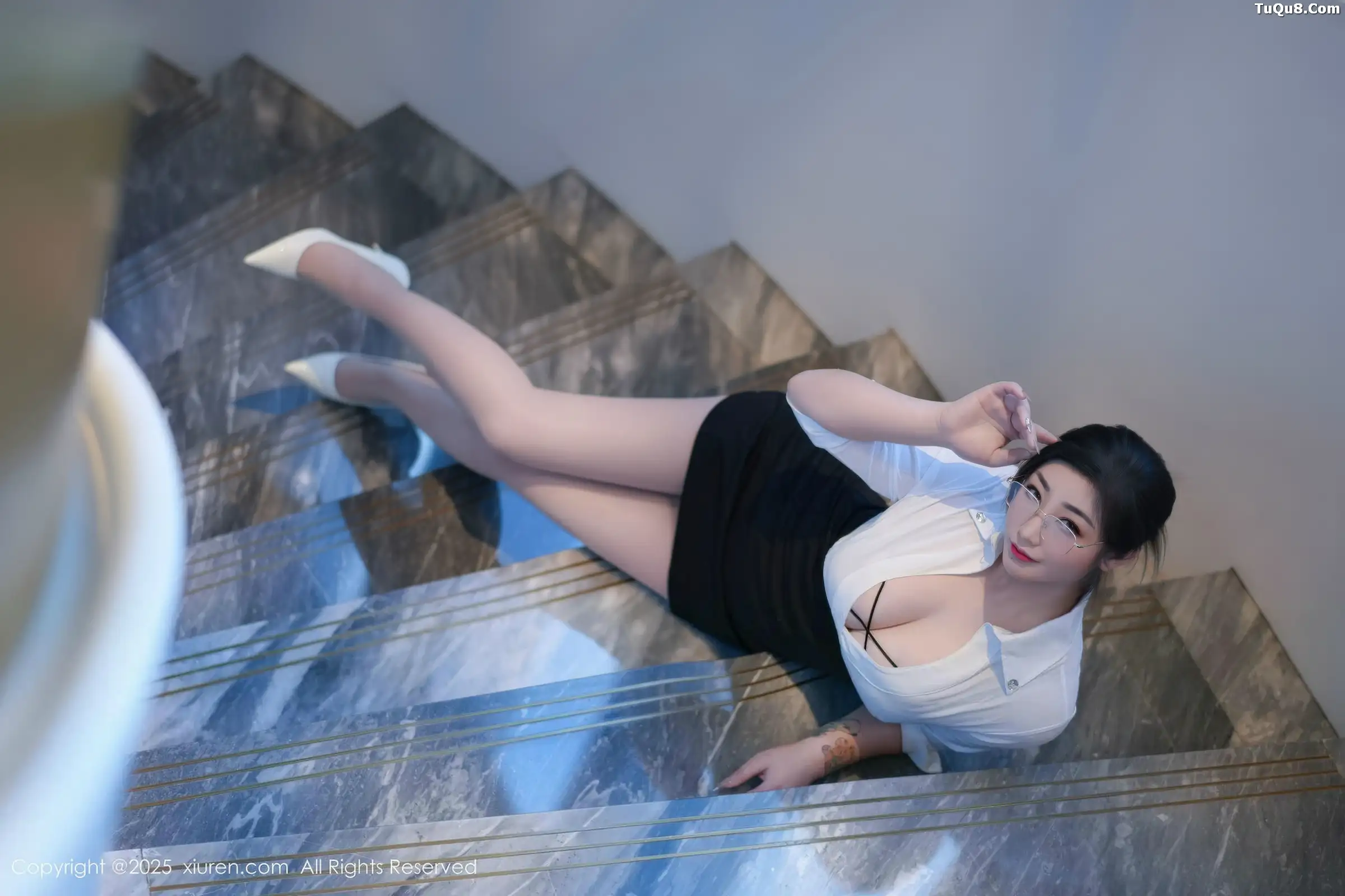 秀人集.com_[XiuRen秀人网]No.11045_女神妲己_Toxic性感白色衬衫露黑色内衣秀丰满身材诱惑写真80P