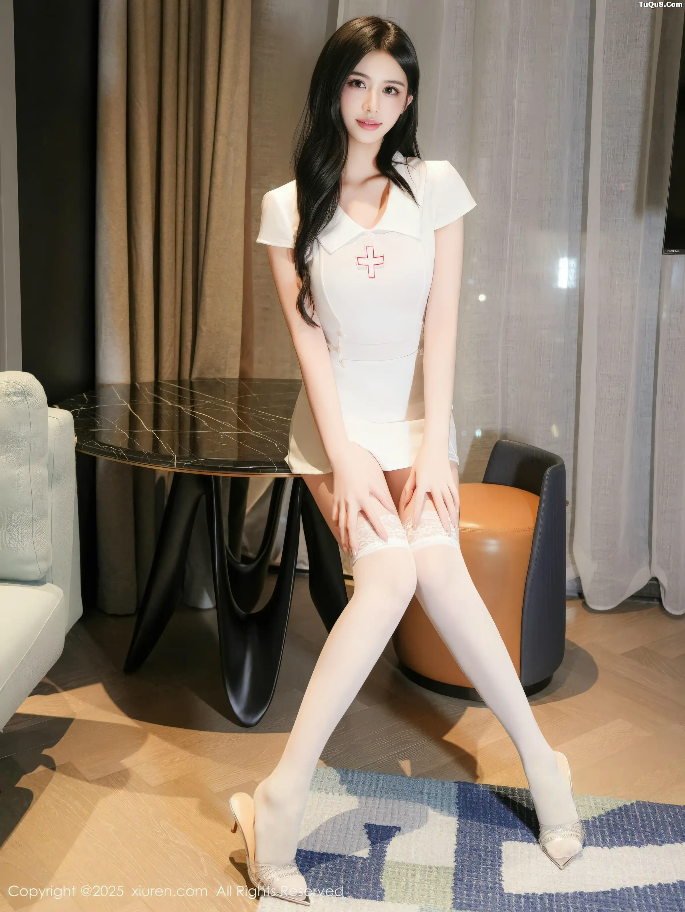 秀人集.com_[XiuRen秀人网]No.11055_模特shelly诗莉吖性感白色护士制服配白丝袜秀曼妙身姿诱惑写真75P