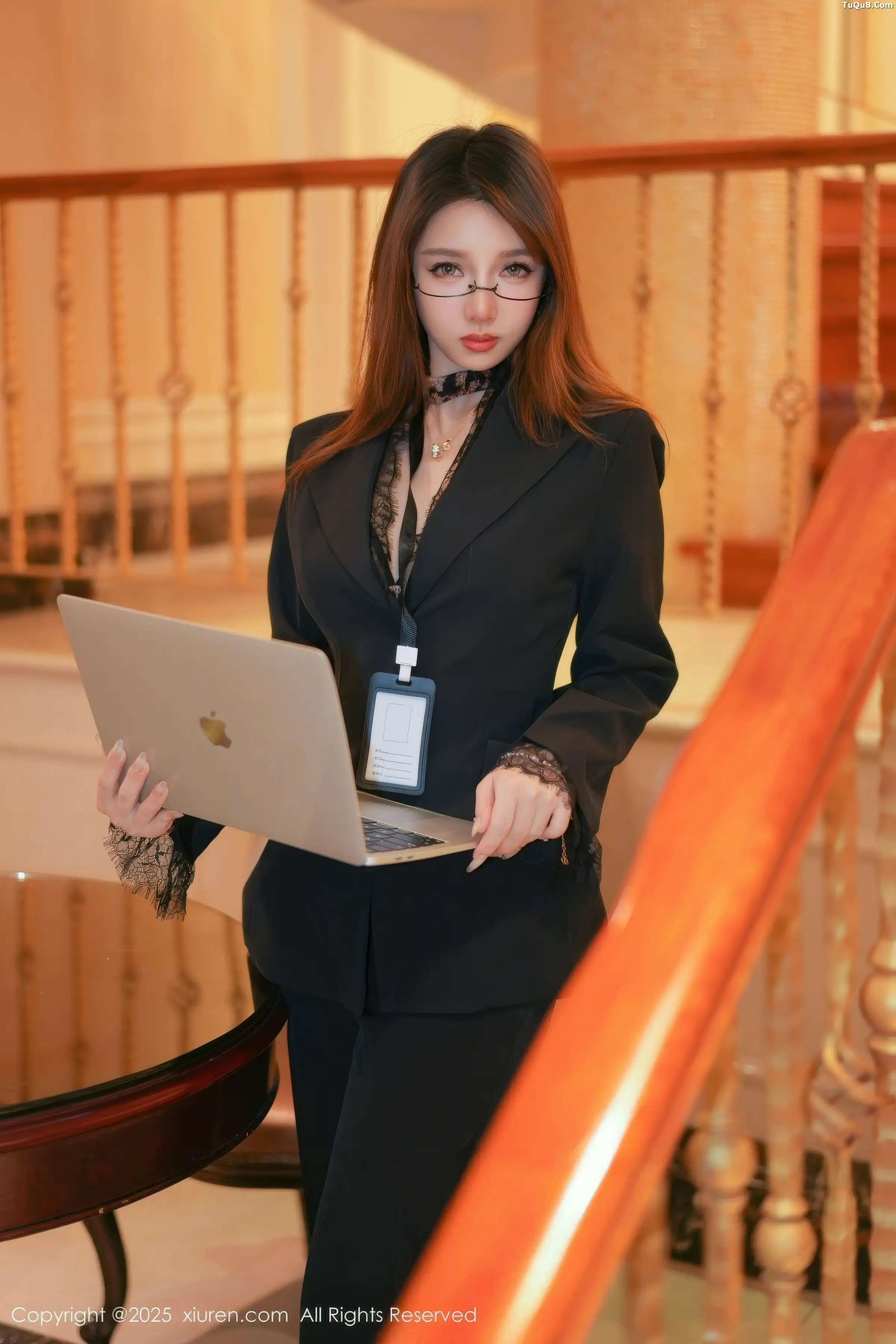 秀人集.com_[XiuRen秀人网]No.11007_模特Twins-夭夭性感西服露豹纹内衣配闪亮黑丝秀曼妙身姿诱惑写真82P