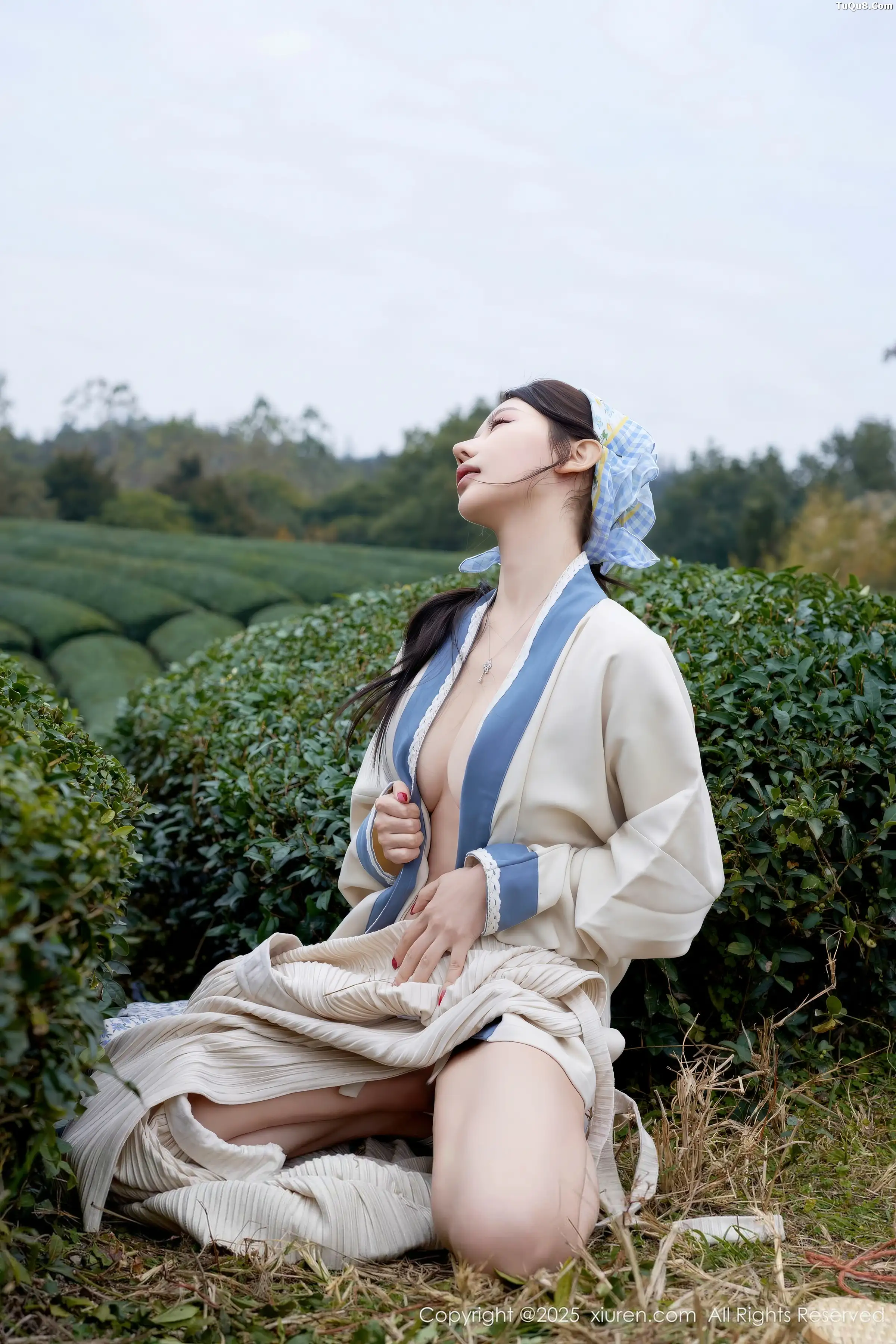 秀人集.com_[XiuRen秀人网]No.11098_模特尹甜甜户外采茶姑娘装扮性感长裙秀翘臀美腿迷人诱惑写真61P