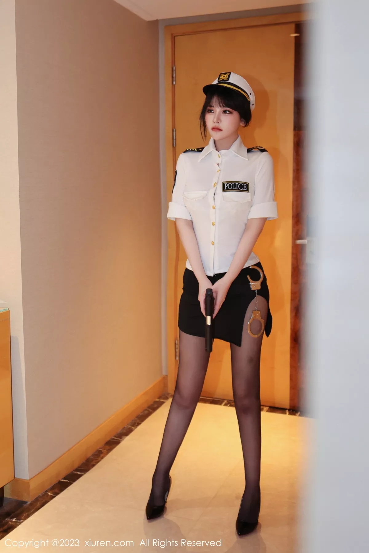 图片[4]-[XiuRen秀人网]第6328期桃桃子写真-秀人集